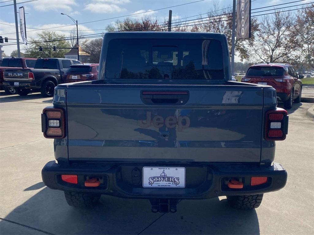 new 2026 Jeep Gladiator car, priced at $55,999