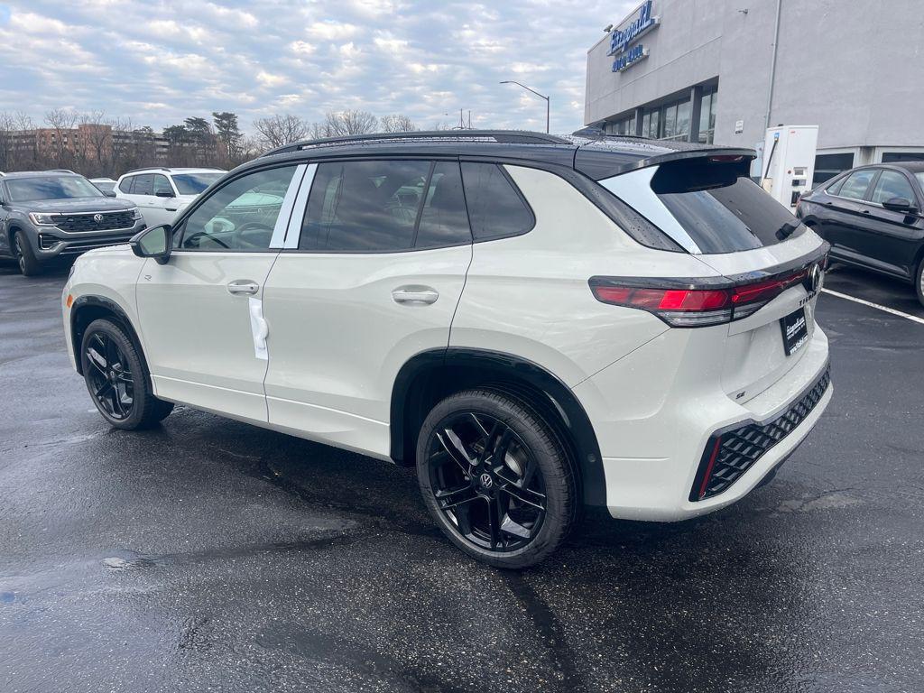 new 2026 Volkswagen Tiguan car, priced at $39,318