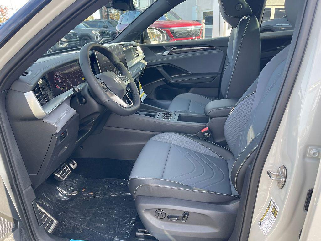 new 2026 Volkswagen Tiguan car, priced at $37,867