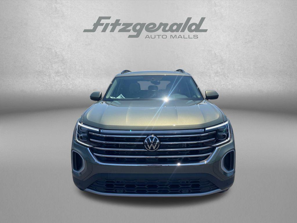 new 2026 Volkswagen Atlas car, priced at $45,215