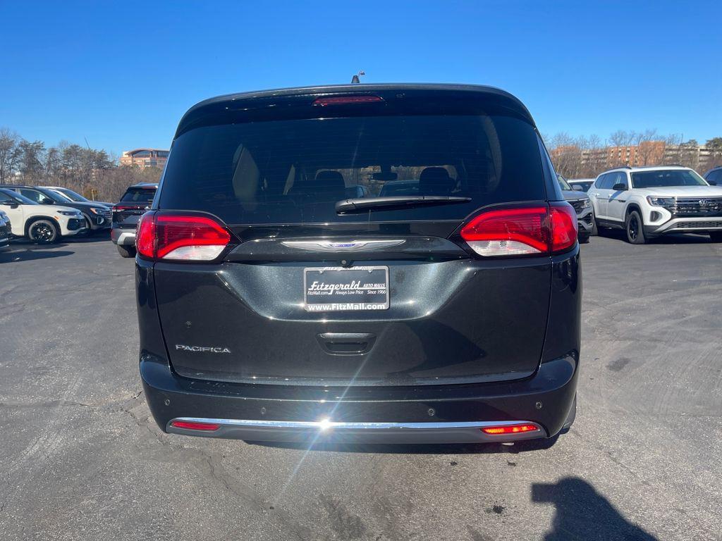 used 2018 Chrysler Pacifica car, priced at $20,990