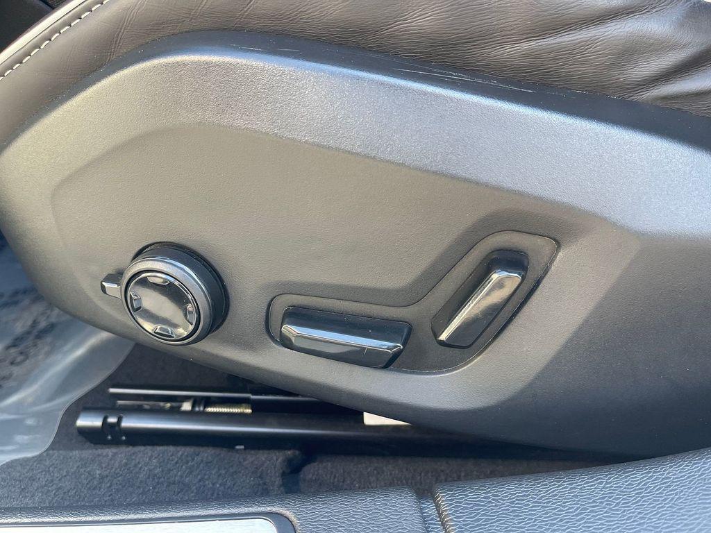 used 2021 Volvo S60 Recharge Plug-In Hybrid car, priced at $36,993