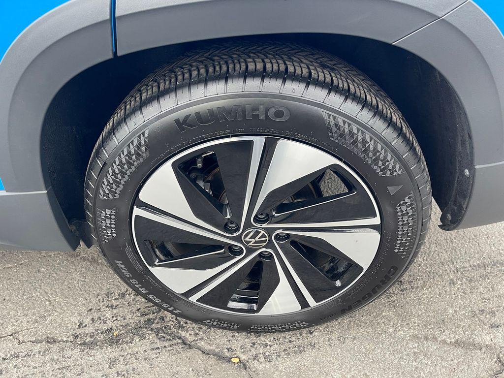 used 2025 Volkswagen Taos car, priced at $26,991