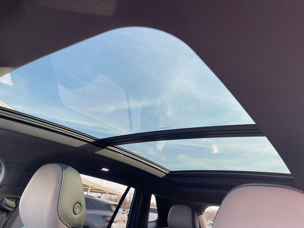 new 2026 Volkswagen Tiguan car, priced at $39,524