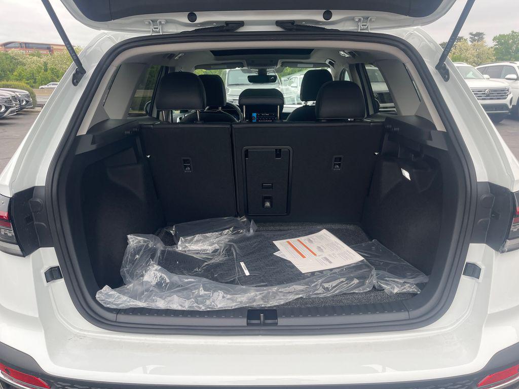 new 2026 Volkswagen Taos car, priced at $36,400