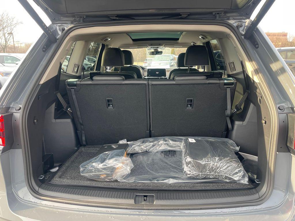 new 2026 Volkswagen Atlas car, priced at $55,312