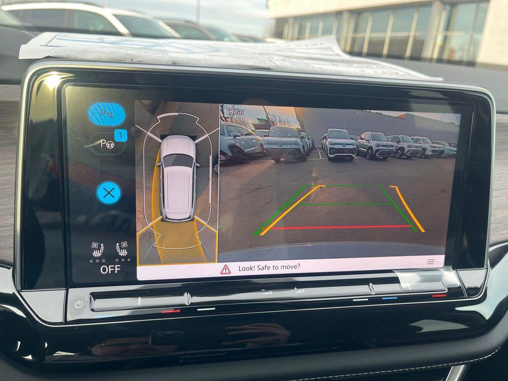 new 2026 Volkswagen Atlas car, priced at $55,312