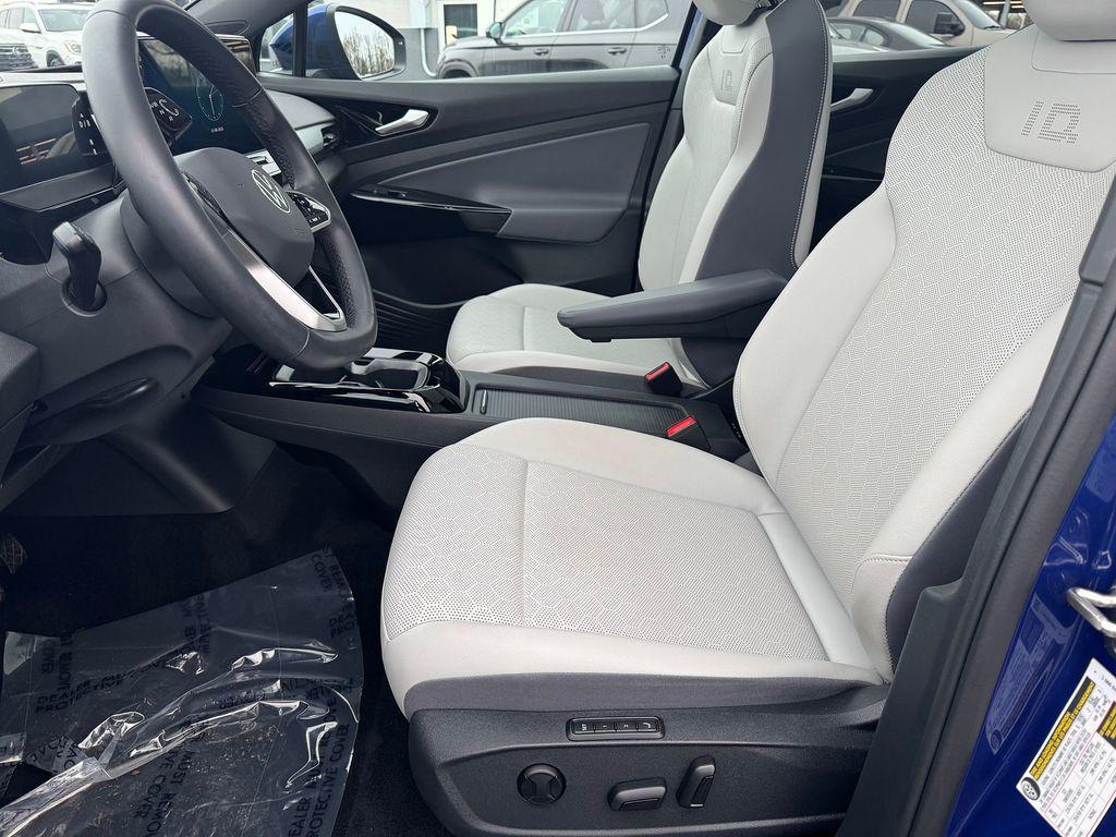 used 2022 Volkswagen ID.4 car, priced at $21,492
