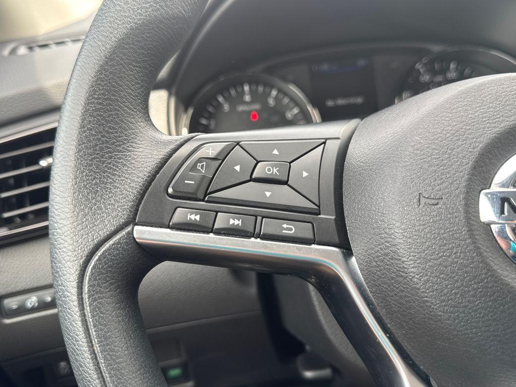 used 2022 Nissan Rogue Sport car, priced at $21,789
