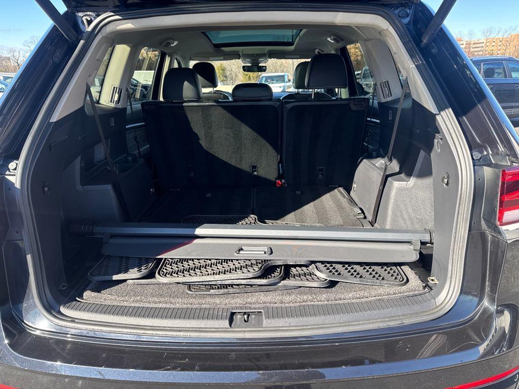 used 2022 Volkswagen Atlas car, priced at $32,990