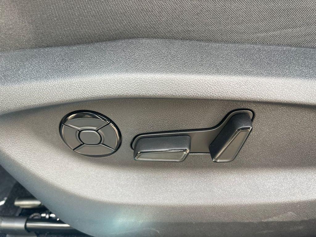 new 2026 Volkswagen Tiguan car, priced at $38,854