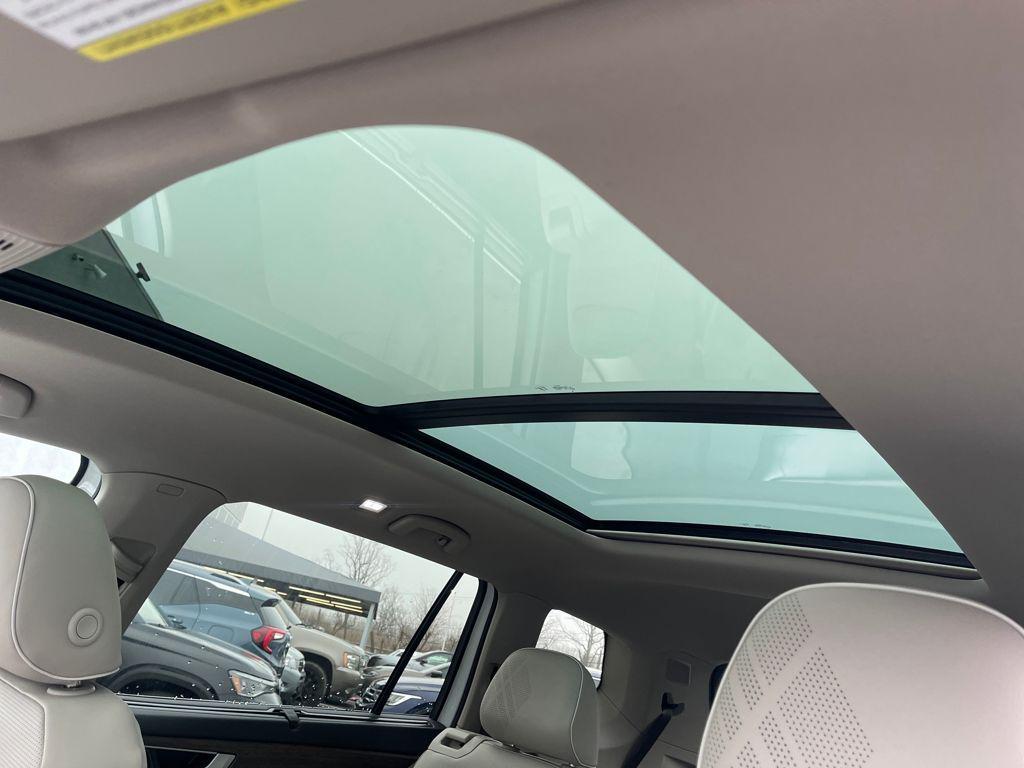 new 2026 Volkswagen Atlas car, priced at $55,251