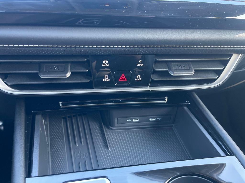 new 2026 Volkswagen Atlas car, priced at $47,514