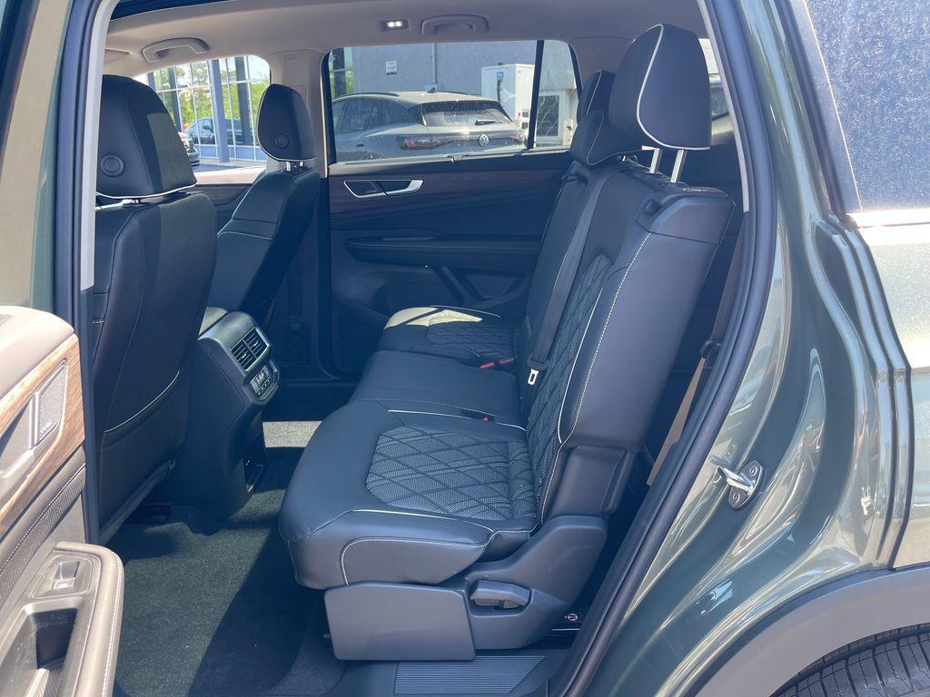 new 2026 Volkswagen Atlas car, priced at $53,301