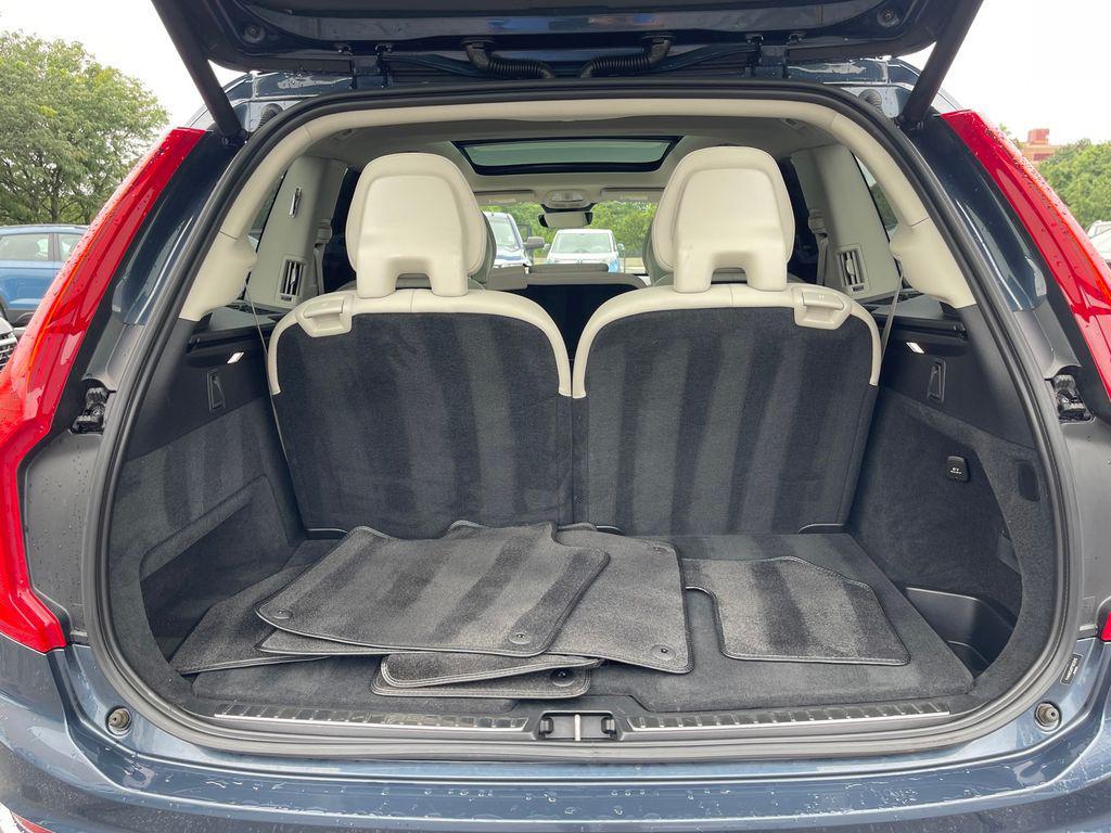 used 2023 Volvo XC90 Recharge Plug-In Hybrid car, priced at $43,994