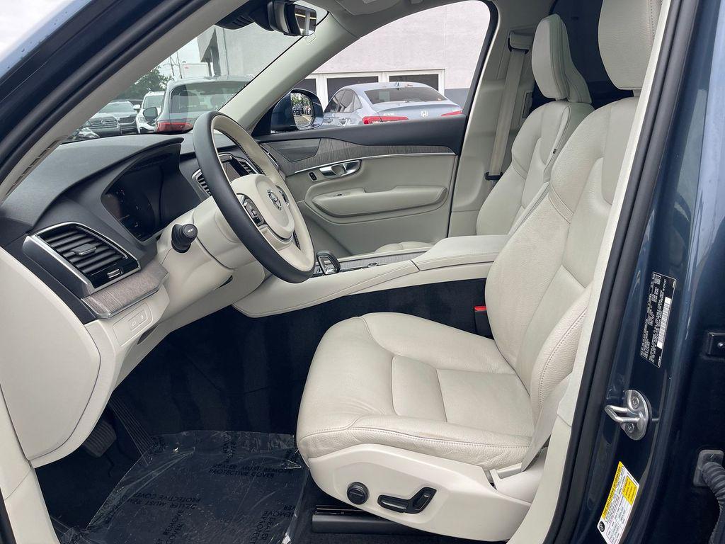 used 2023 Volvo XC90 Recharge Plug-In Hybrid car, priced at $43,994