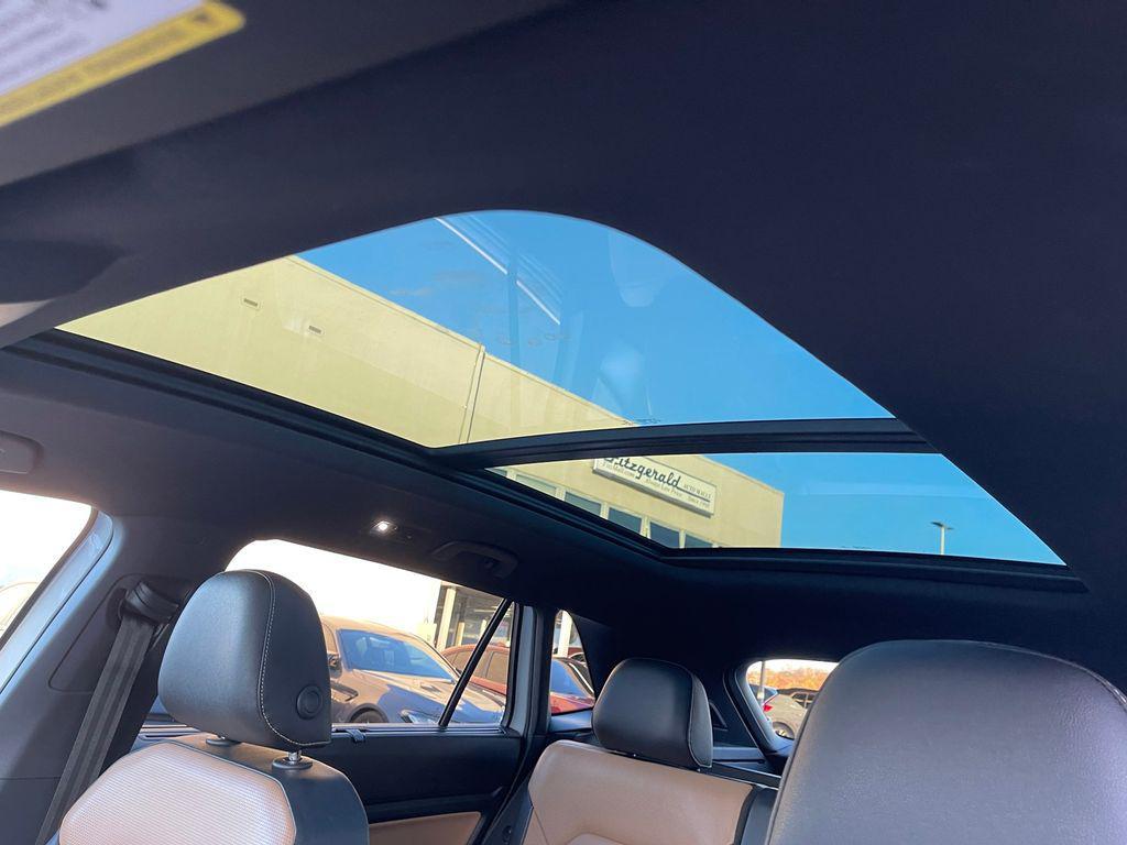 used 2020 Volkswagen Atlas Cross Sport car, priced at $22,992