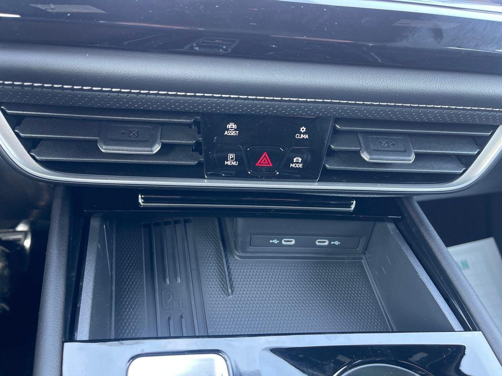 new 2026 Volkswagen Atlas Cross Sport car, priced at $53,574