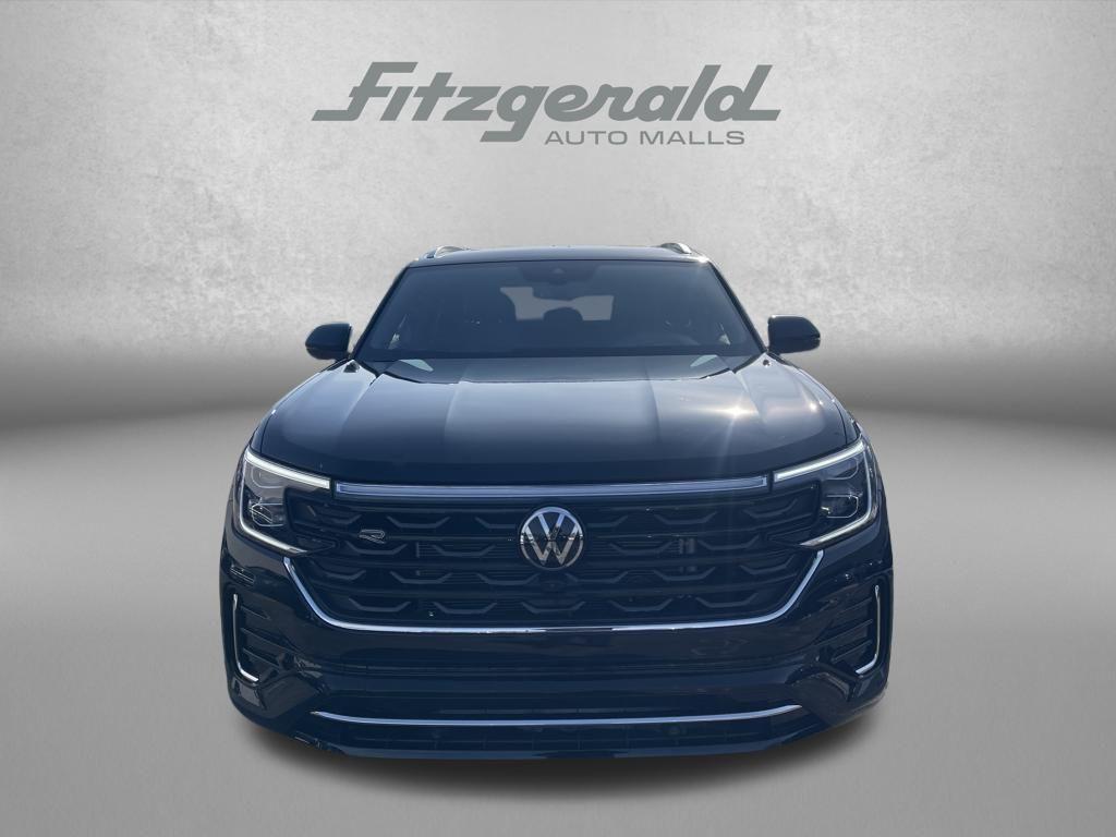 new 2026 Volkswagen Atlas Cross Sport car, priced at $53,574