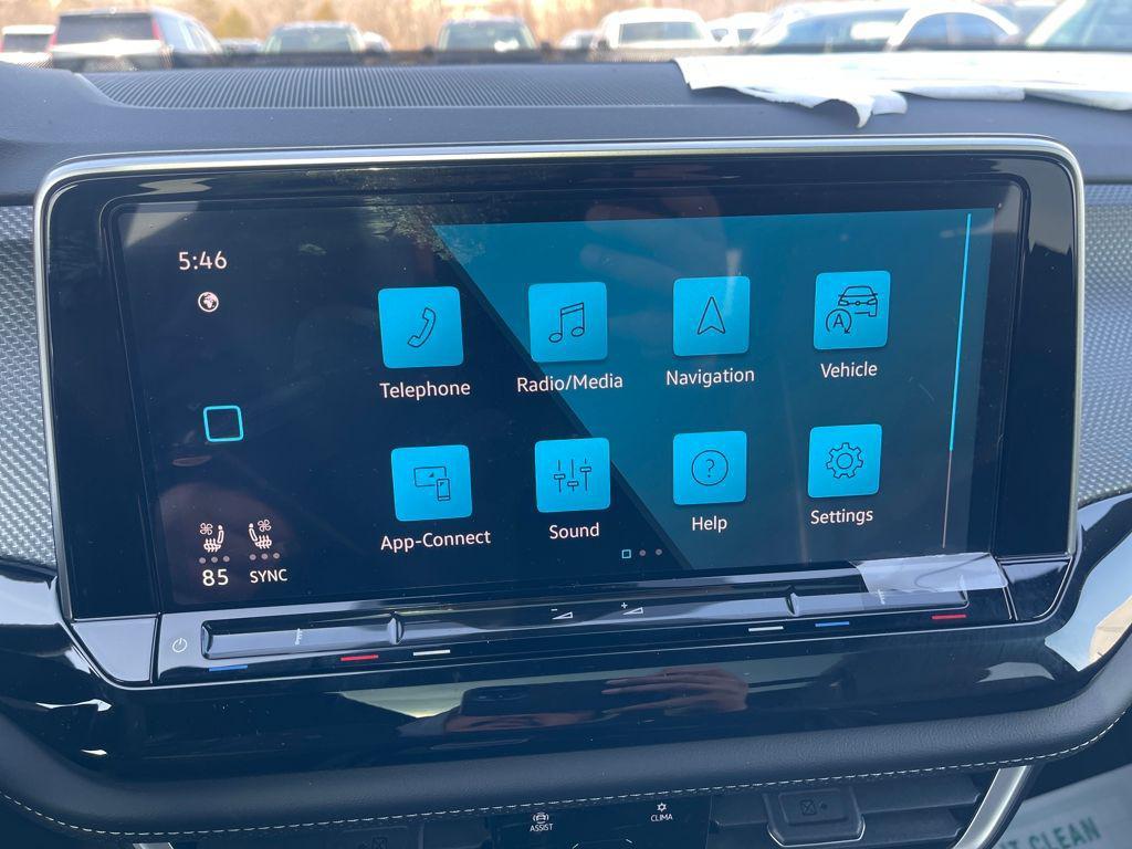 new 2026 Volkswagen Atlas Cross Sport car, priced at $53,574