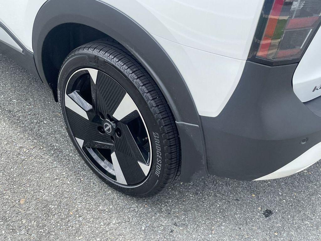 used 2025 Nissan Kicks car, priced at $23,492