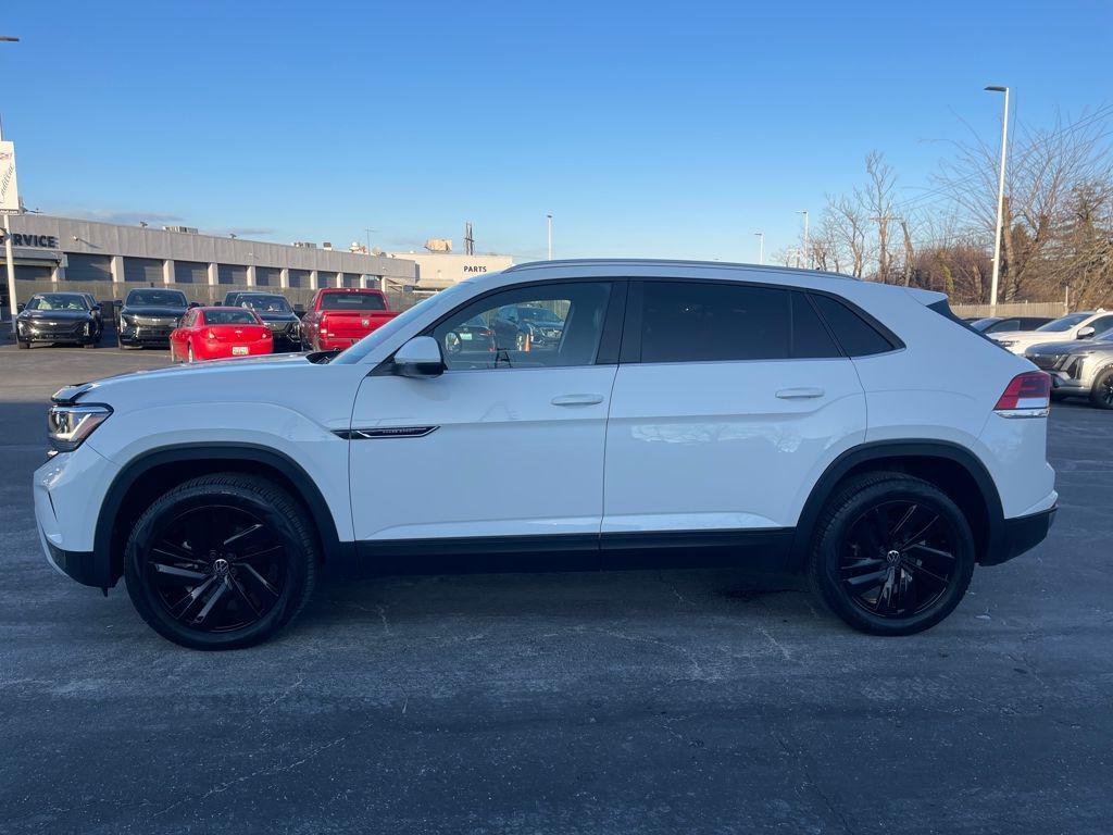 used 2022 Volkswagen Atlas Cross Sport car, priced at $22,490