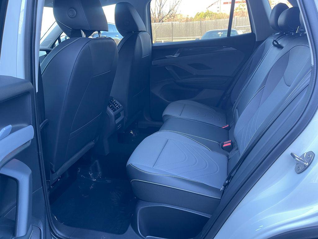 new 2026 Volkswagen Tiguan car, priced at $35,331