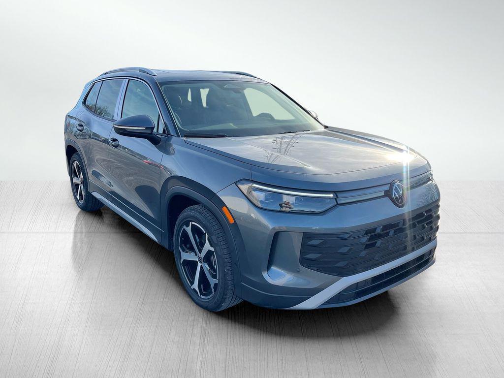 new 2026 Volkswagen Tiguan car, priced at $34,996