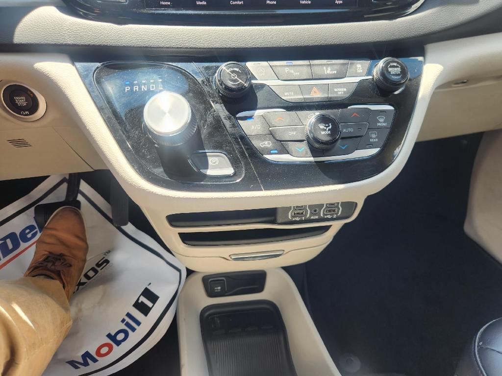 used 2023 Chrysler Pacifica car, priced at $24,973