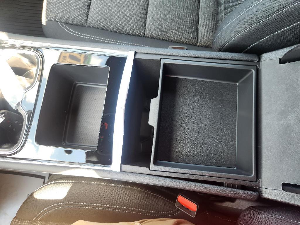 new 2026 Chevrolet Traverse car, priced at $41,814