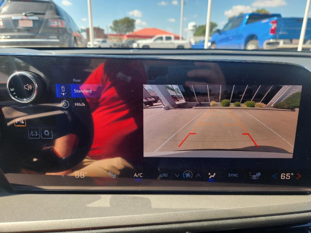 new 2026 Chevrolet Traverse car, priced at $41,814