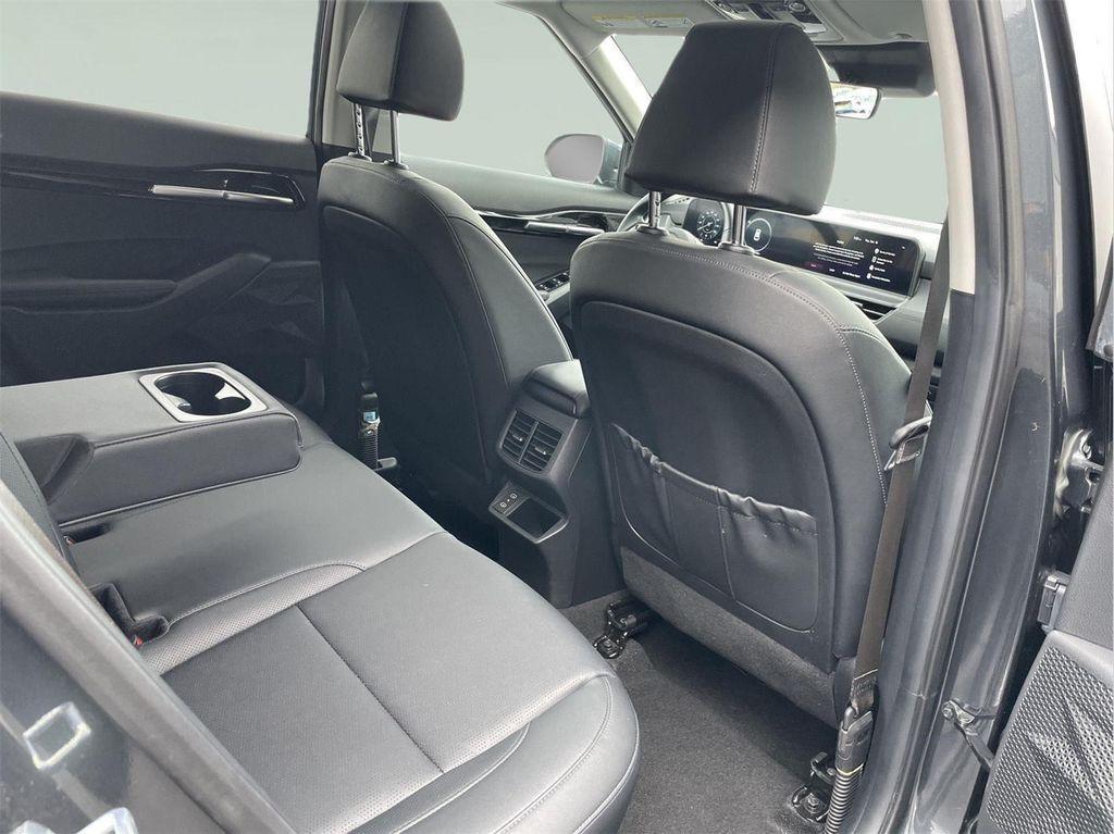 used 2024 Kia Seltos car, priced at $22,898