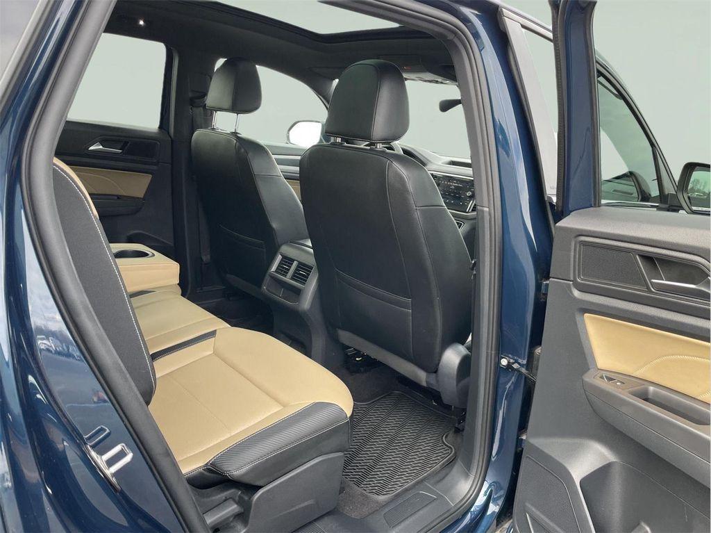 used 2022 Volkswagen Atlas Cross Sport car, priced at $27,369