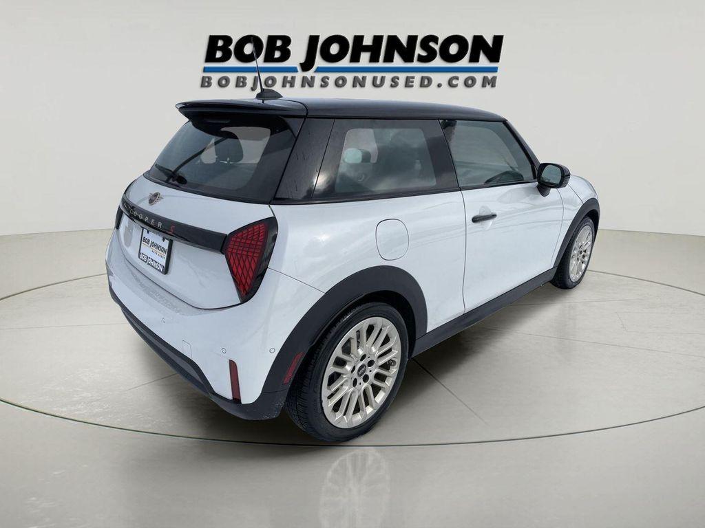 used 2025 MINI Hardtop car, priced at $27,989