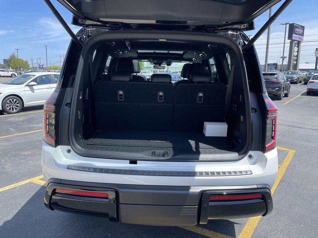 new 2026 Nissan Armada car, priced at $77,201