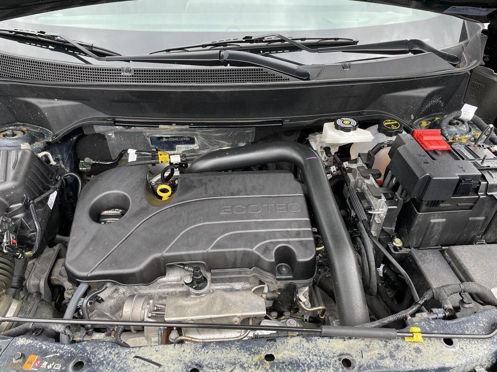 used 2025 Chevrolet Equinox car, priced at $31,689