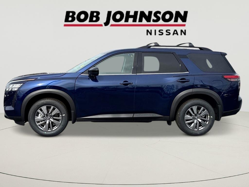 new 2026 Nissan Pathfinder car, priced at $39,060