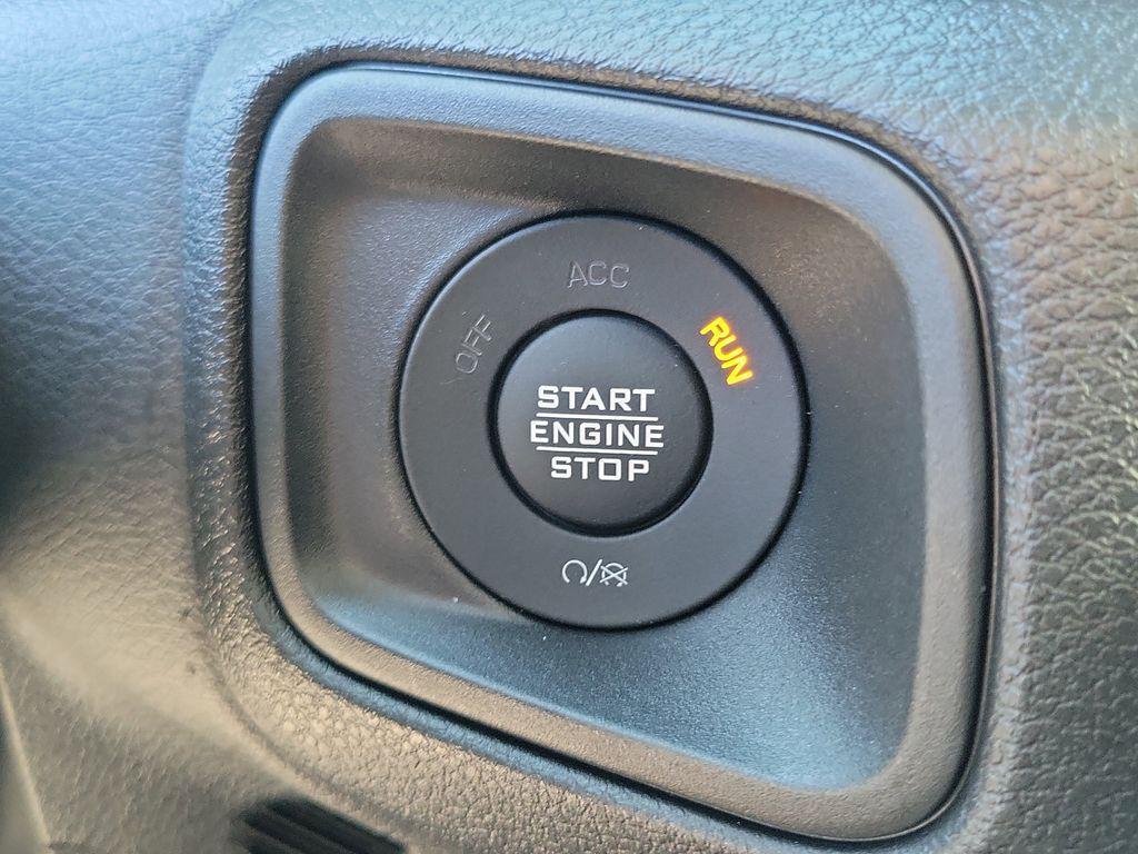 new 2026 Jeep Gladiator car, priced at $49,685