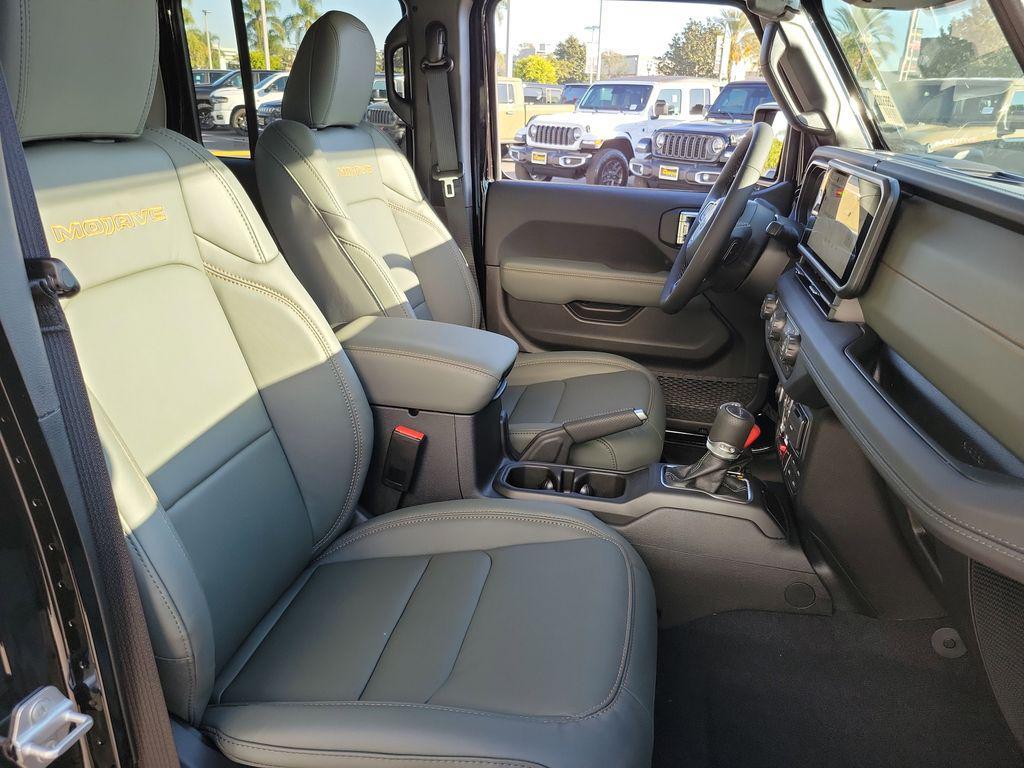 new 2026 Jeep Gladiator car, priced at $55,495