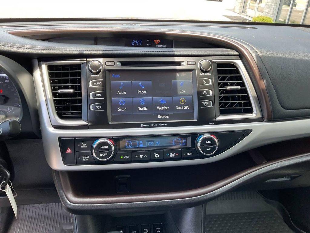 used 2019 Toyota Highlander car, priced at $24,995