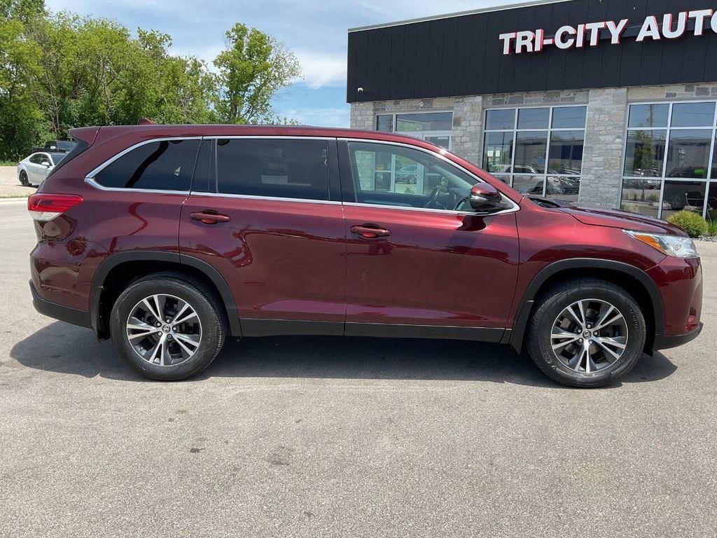 used 2019 Toyota Highlander car, priced at $24,995