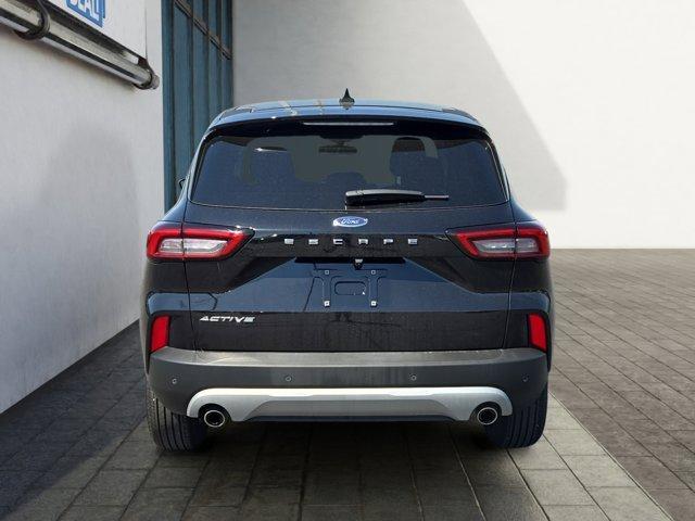 used 2023 Ford Escape car, priced at $22,255