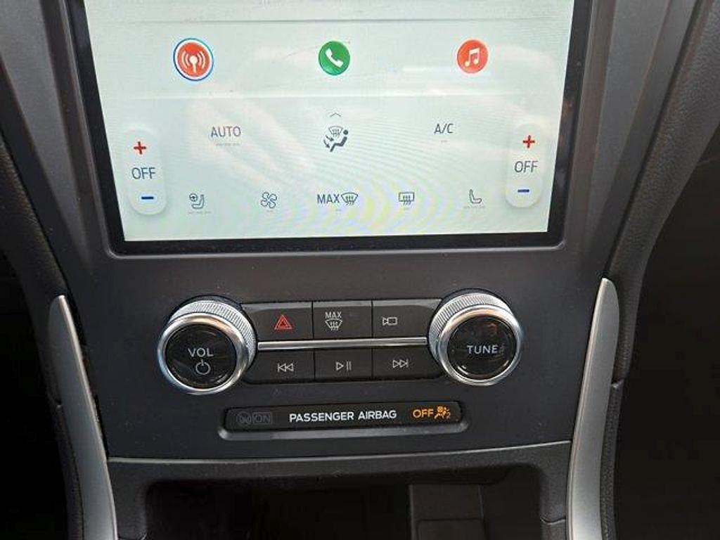 used 2023 Ford Edge car, priced at $25,495