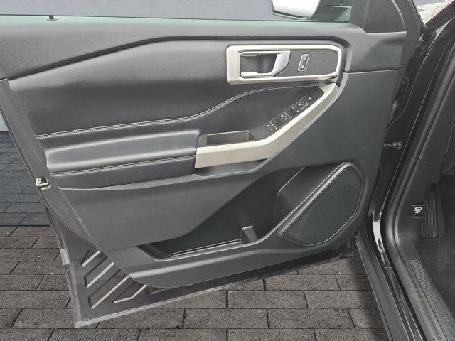 used 2022 Ford Explorer car, priced at $27,495