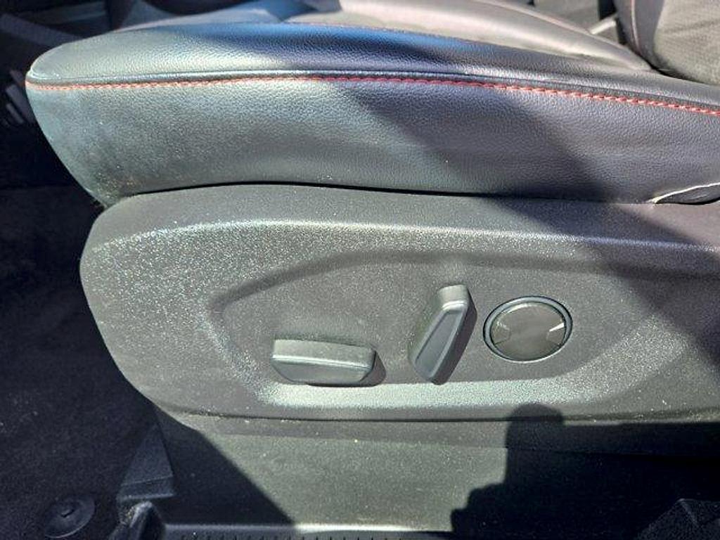 used 2022 Ford Edge car, priced at $24,995
