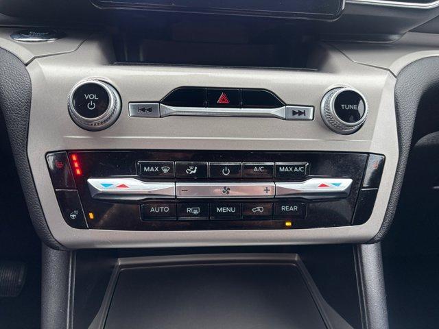 used 2023 Ford Explorer car, priced at $28,995