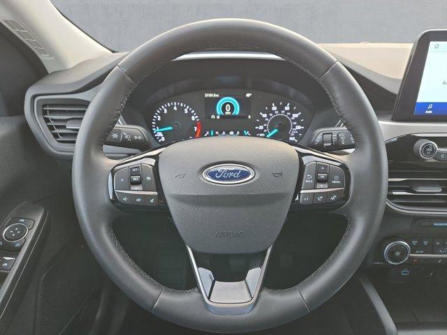 used 2022 Ford Escape car, priced at $18,995