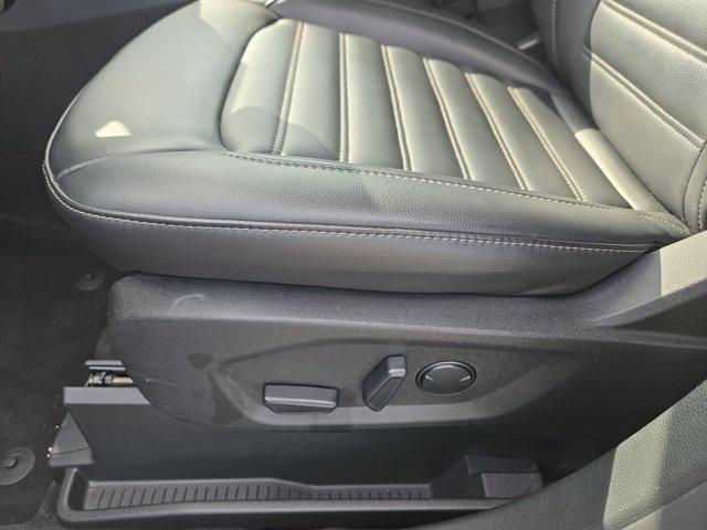 used 2024 Ford Edge car, priced at $27,255
