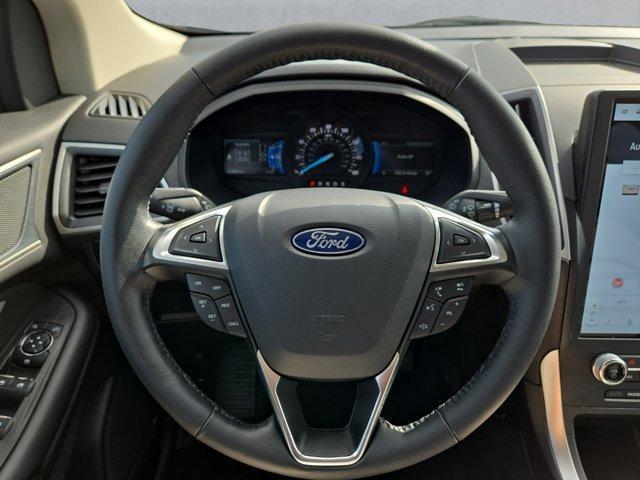 used 2024 Ford Edge car, priced at $27,255