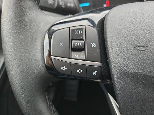 used 2022 Ford Escape car, priced at $19,995